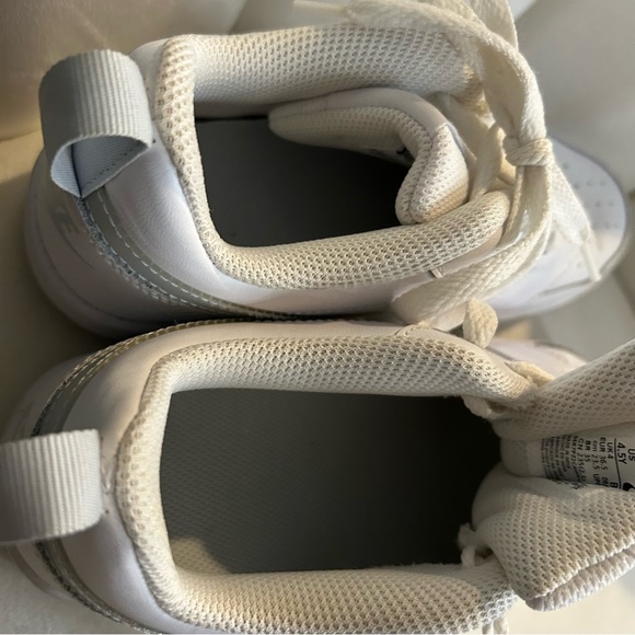 NIKE-Court Borough Low Recraft Shoes, White+Grey Swoosh, Size (US) 4.5 - Picture 3 of 9